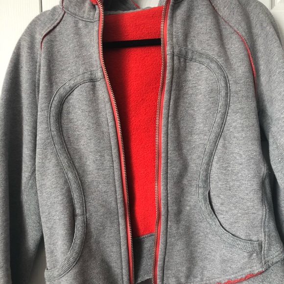 CROPPED LULULEMON SCUBA HOODIE - Picture 5 of 5